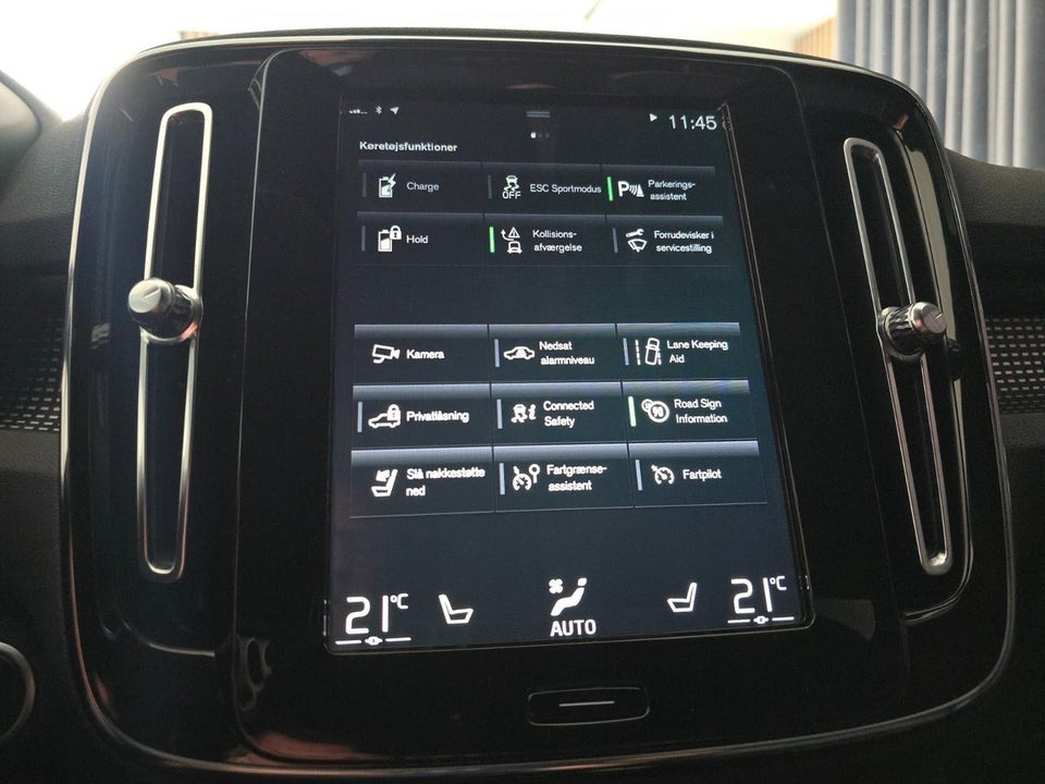 Volvo XC40 1,5 T5 ReCharge R-Design aut. 5d