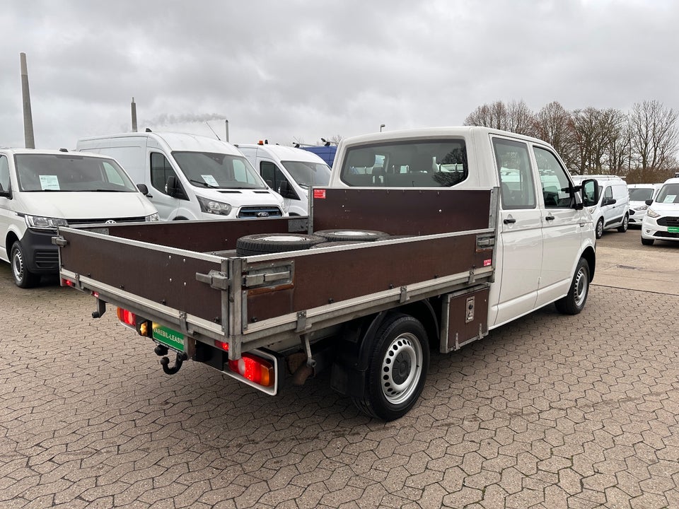 VW Transporter 2,0 TDi 150 Mandskabsvogn m/lad DSG