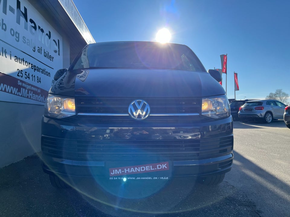 VW Transporter 2,0 TDi 180 Kassevogn DSG lang