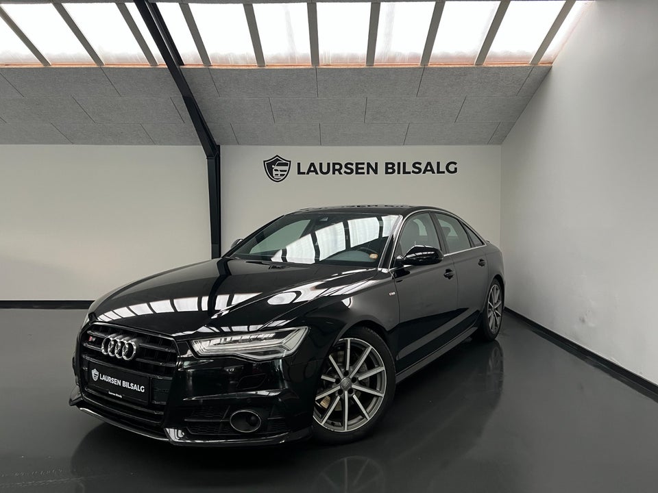 Audi A6 3,0 TDi 218 S-line S-tr. 4d