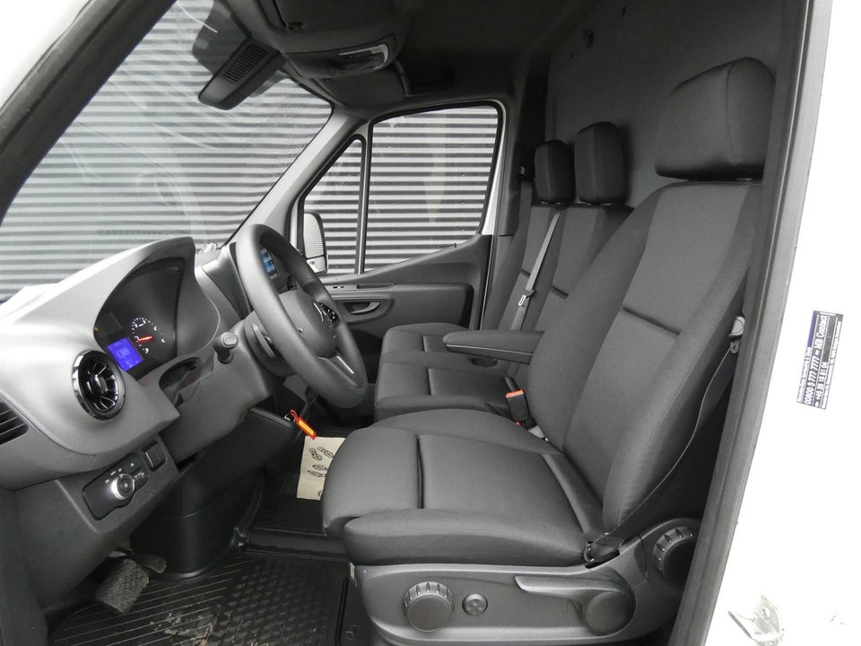 Mercedes Sprinter 317 2,0 CDi A3 Kassevogn aut. RWD