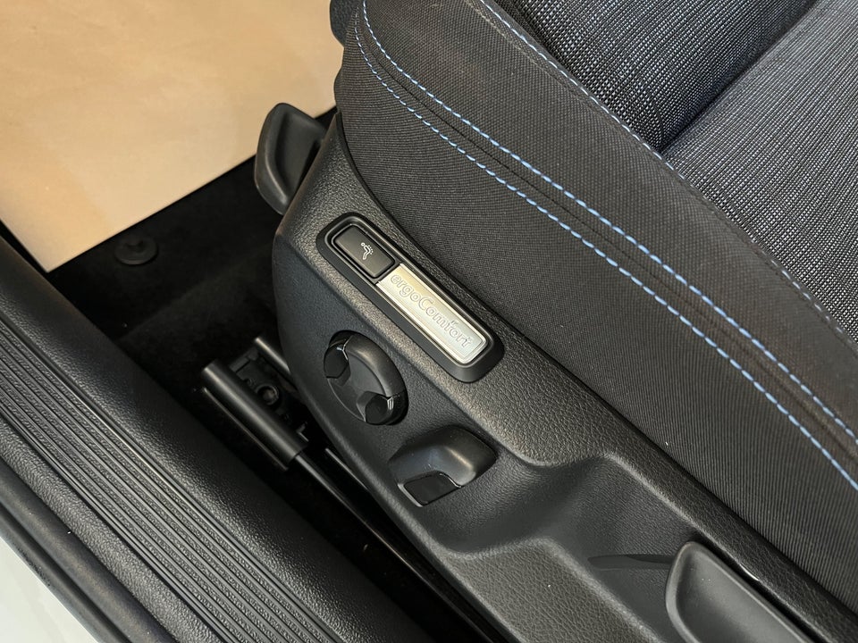 VW Passat 1,4 GTE Variant DSG 5d