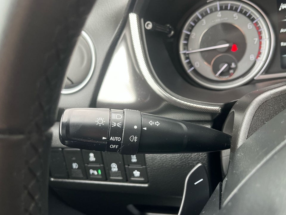 Suzuki Vitara 1,4 mHybrid Adventure aut. 5d