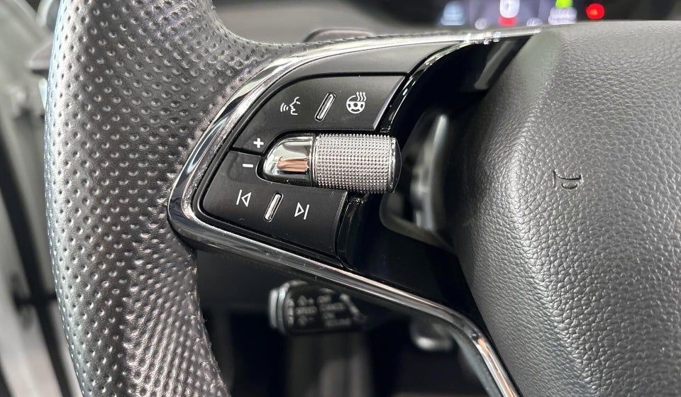 Skoda Enyaq 80 iV Suite 5d