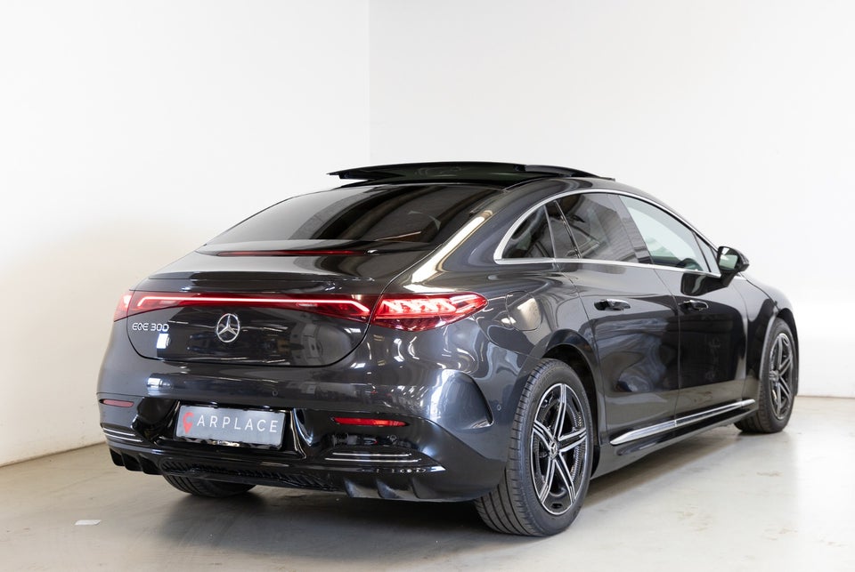 Mercedes EQE300 AMG Line 4d