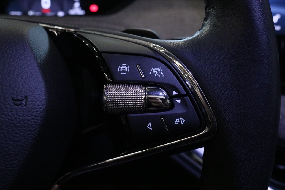 Skoda Enyaq 80 iV Lodge 5d