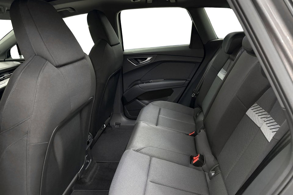 Audi Q4 e-tron 45 S-line Edition 5d