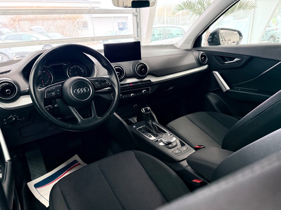 Audi Q2 35 TFSi Prestige S-tr. 5d
