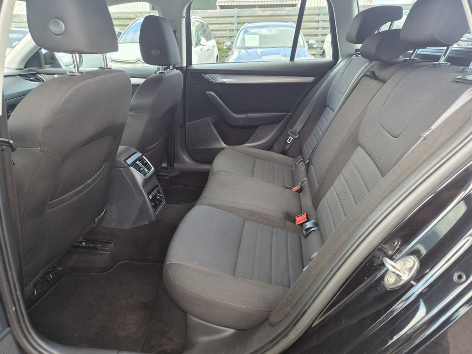 Skoda Octavia 1,2 TSi 105 Active Combi 5d