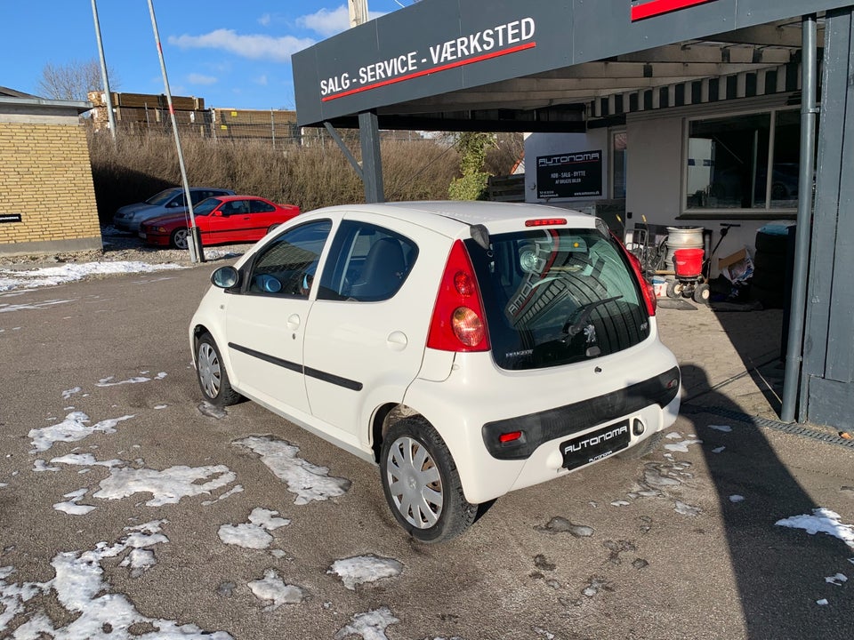 Peugeot 107 1,0 Comfort 5d