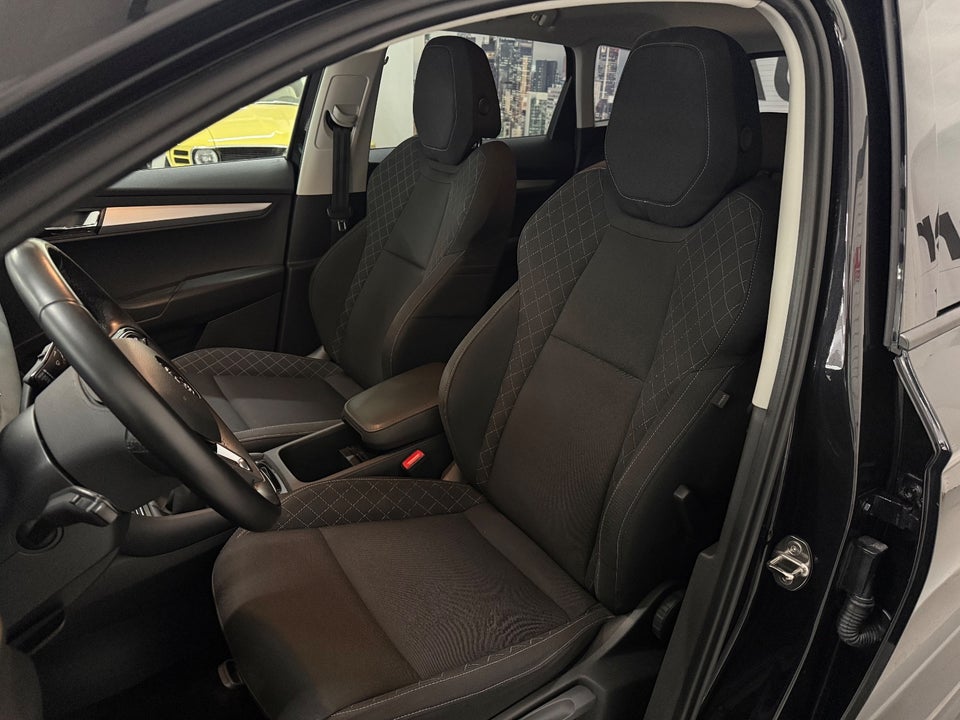Skoda Karoq 1,0 TSi 115 Ambition 5d