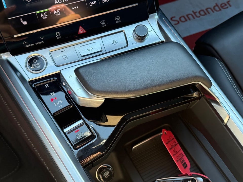 Audi Q8 e-tron 55 S-line Sportback quattro 5d