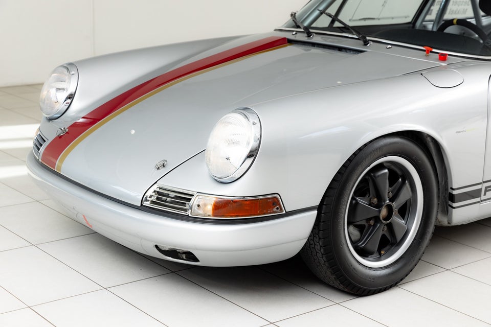 Porsche 911 2,0 Coupé 2d