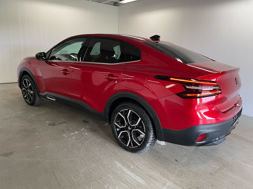 Citroën ë-C4 X 50 Concorde 4d