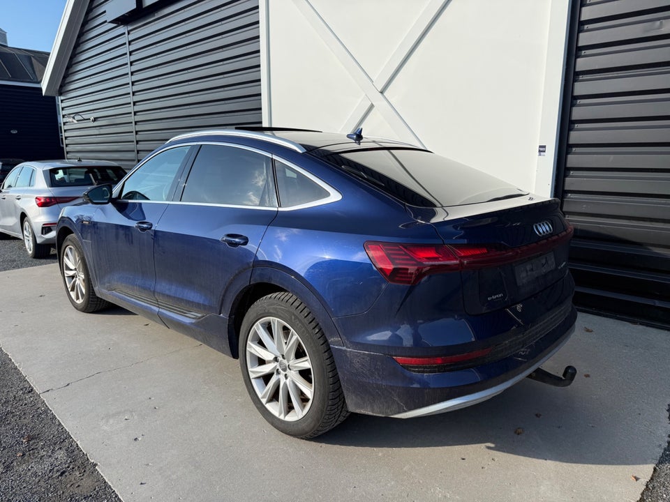 Audi e-tron 55 S-line Sportback quattro 5d