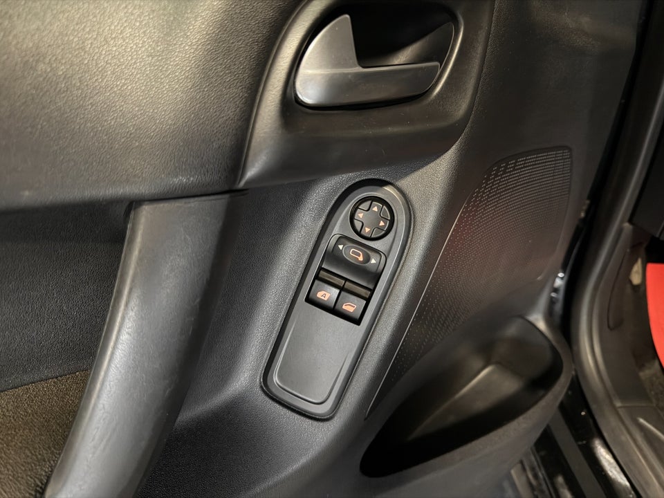 Citroën C3 1,6 e-HDi 90 Seduction 5d