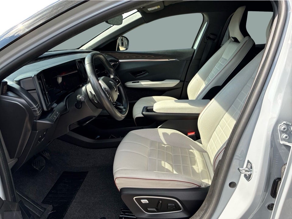 Renault Megane E-Tech 60 Iconic 5d