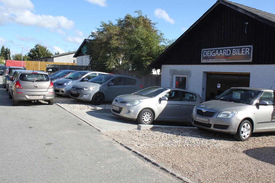 Toyota Corolla Verso 1,8 Luna 7prs 5d