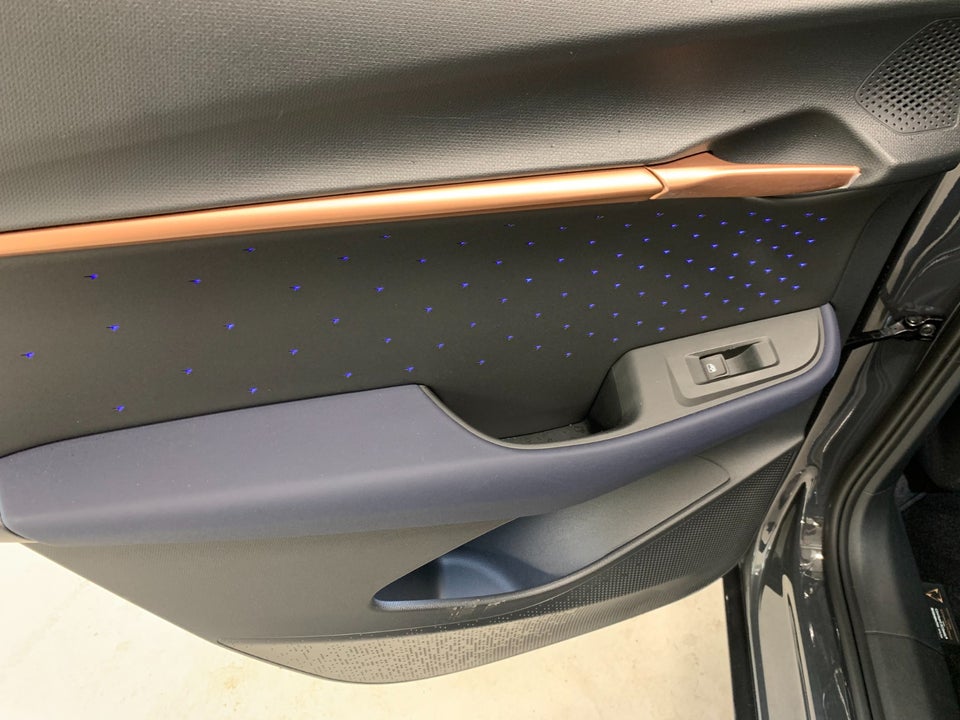 Cupra Tavascan 77 Adrenaline 5d