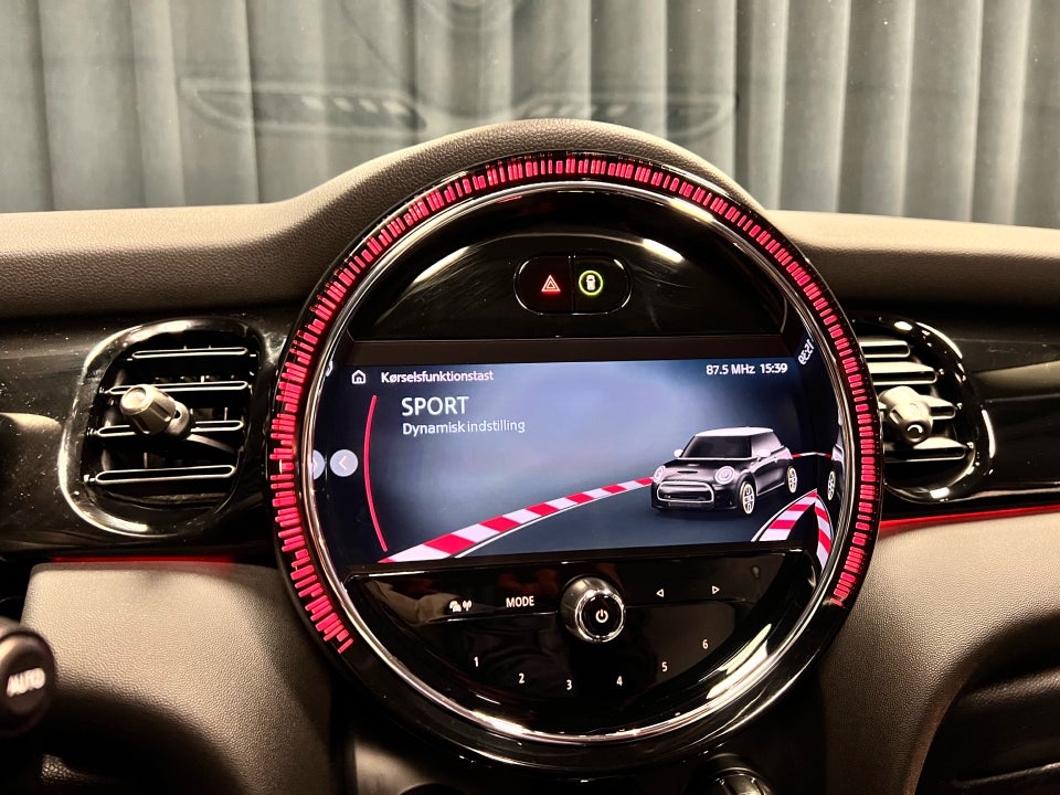 MINI Cooper SE Camden Edition 3d