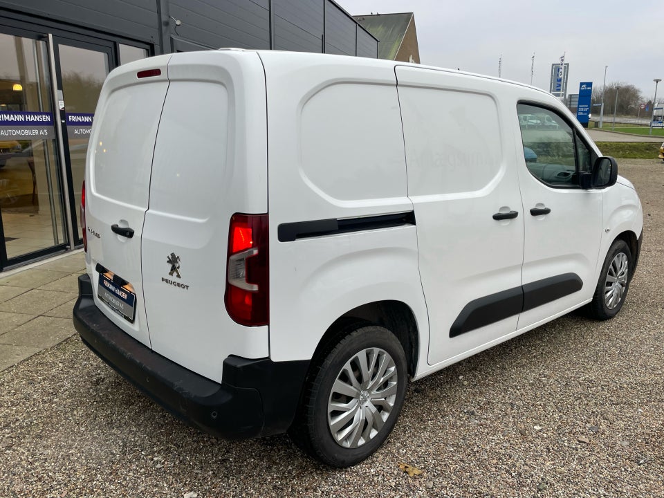 Peugeot Partner 1,5 BlueHDi 100 L1V1 Plus Van