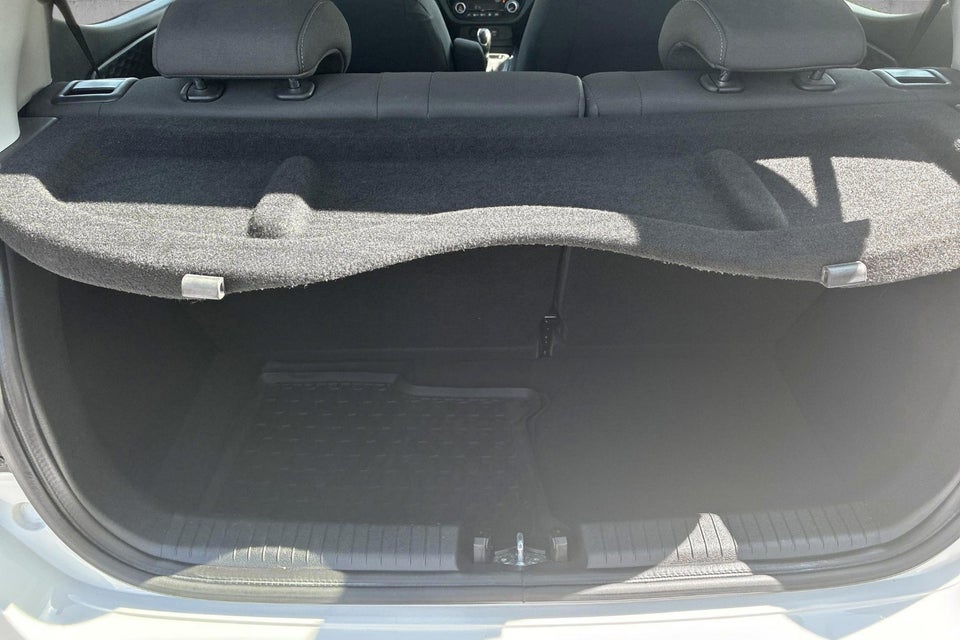Hyundai i10 1,0 MPi Advanced AMT 5d