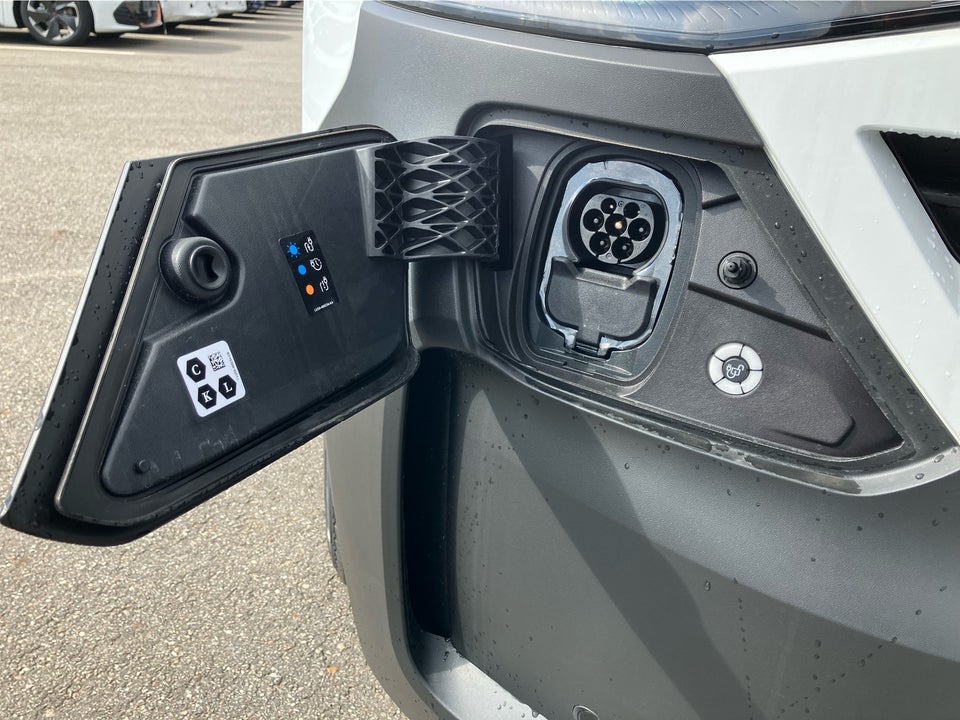 VW e-Transporter Comfort Kassevogn LWB