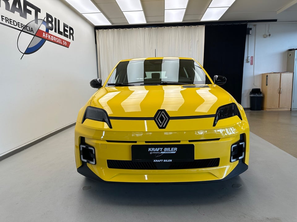 Renault 5 E-Tech 52 Techno 5d