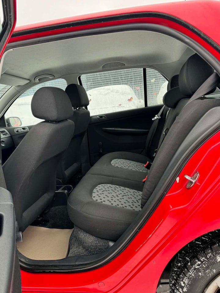 Skoda Fabia 1,2 12V Ambiente 5d