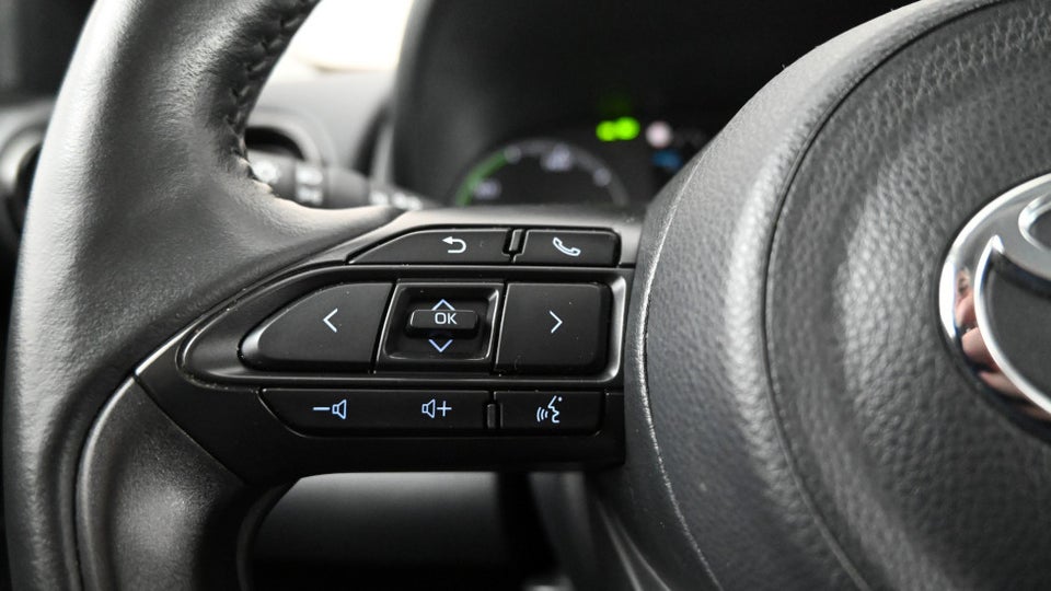Toyota Yaris 1,5 Hybrid H3 e-CVT 5d