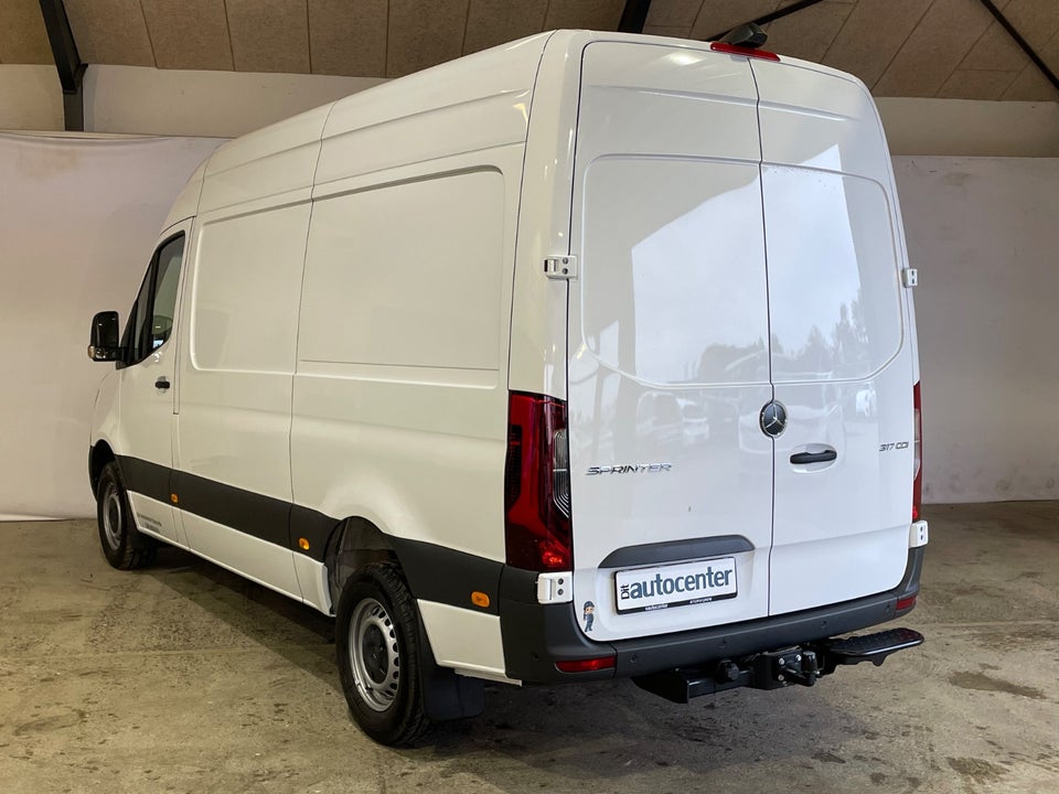 Mercedes Sprinter 317 2,0 CDi A2 Kassevogn aut. RWD