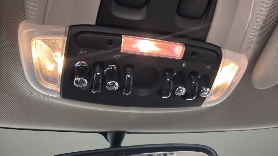 MINI Cooper SE Classic Trim 3d