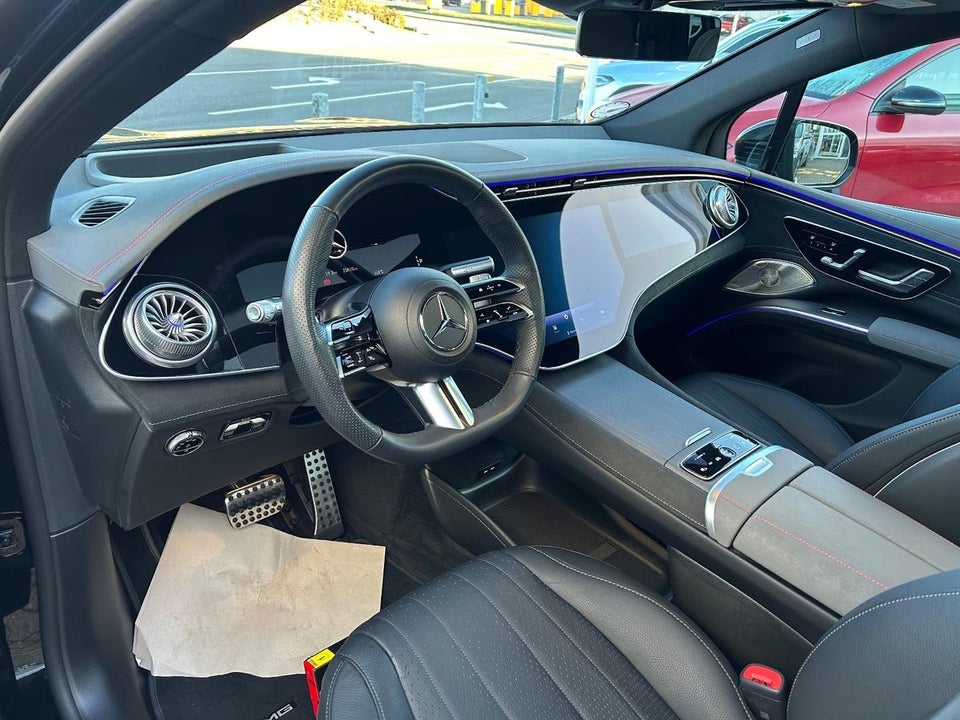 Mercedes EQS450 SUV AMG Line 4Matic 5d