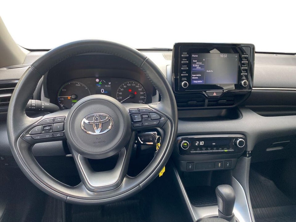 Toyota Yaris 1,5 Hybrid Essential e-CVT 5d