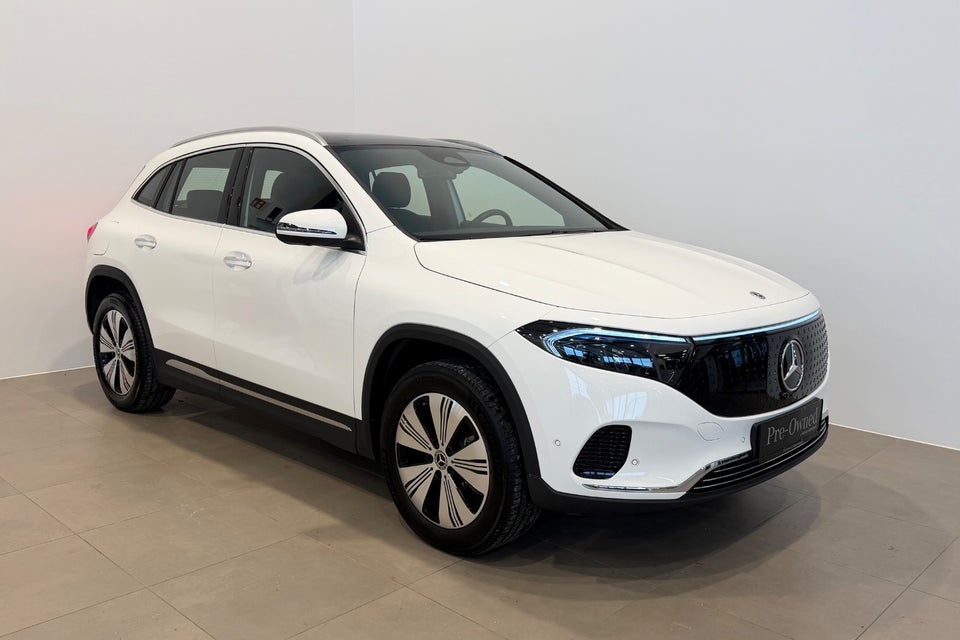 Mercedes EQA300 Progressive 4Matic 5d