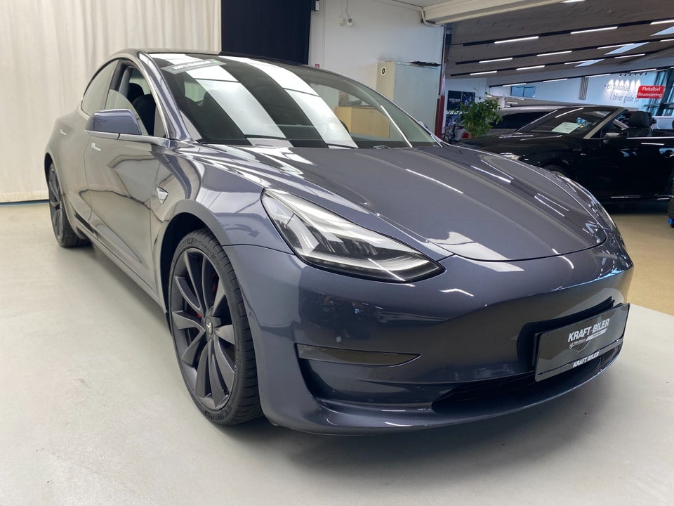 Tesla Model 3 Performance AWD 4d