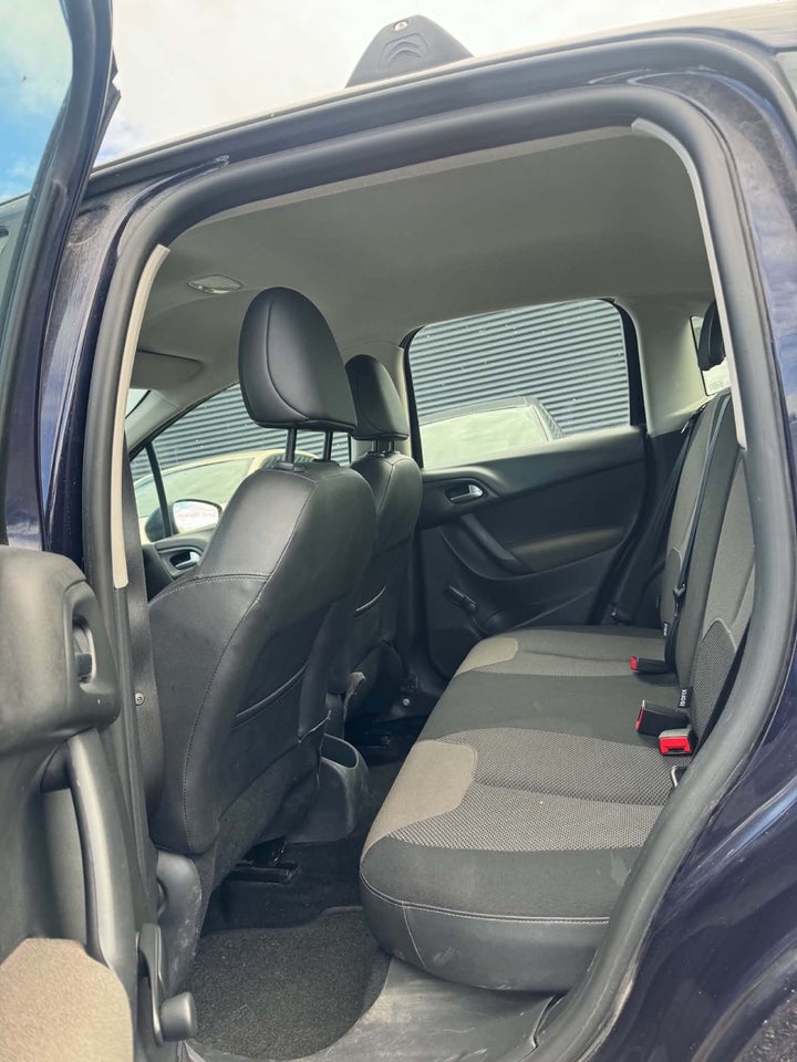 Citroën C3 1,0 VTi 68 Attraction 5d