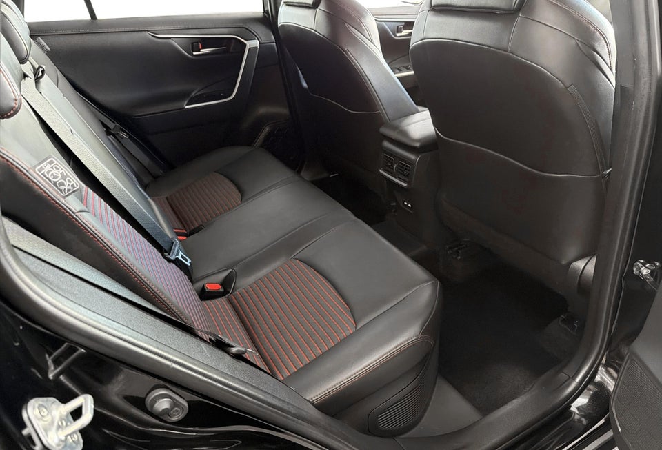 Toyota RAV4 2,5 Plug-in Hybrid H3 AWD-i 5d