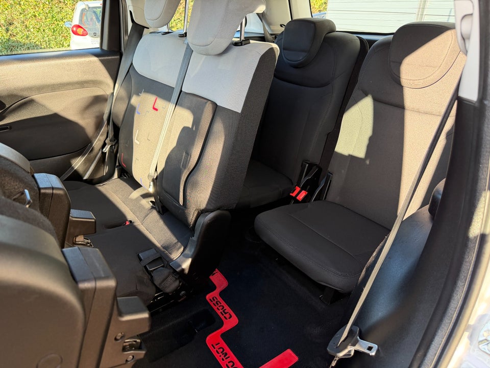 Fiat 500L Living 0,9 TwinAir 105 Popstar 7prs 5d