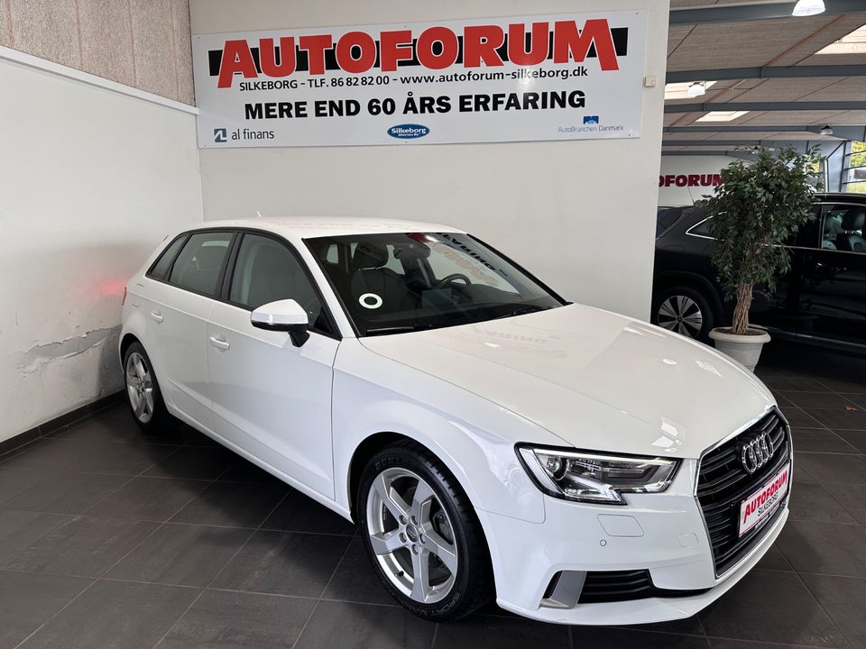 Audi A3 1,0 TFSi 116 Sport Sportback 5d