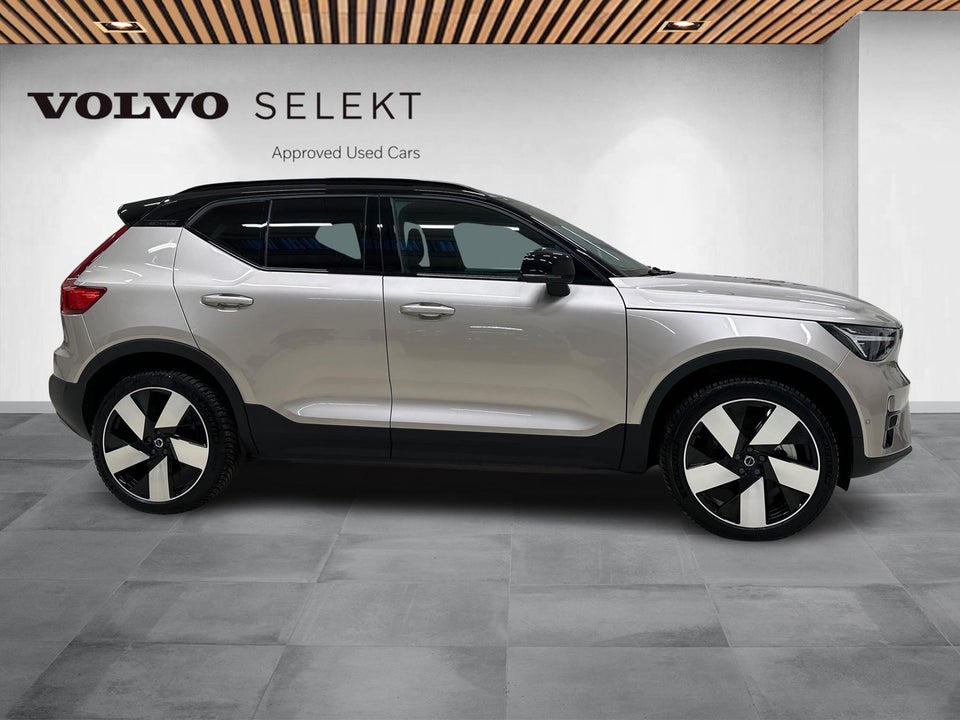 Volvo XC40 ReCharge Twin Ultimate 5d