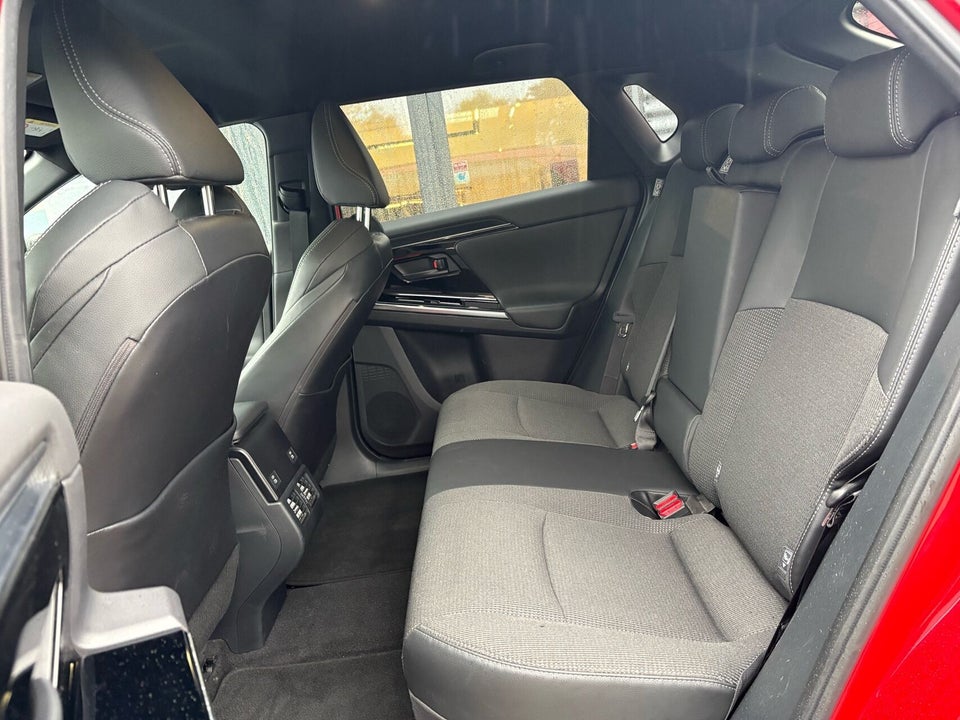 Toyota bZ4X Active 5d