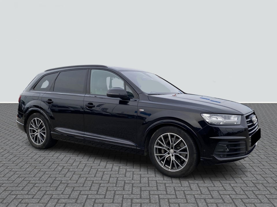 Audi Q7 3,0 TDi 272 S-line quattro Tiptr. Van 5d