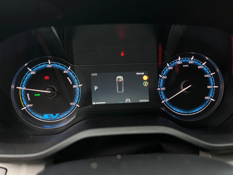 Maxus e-Deliver 7 88 L2H1 Kassevogn