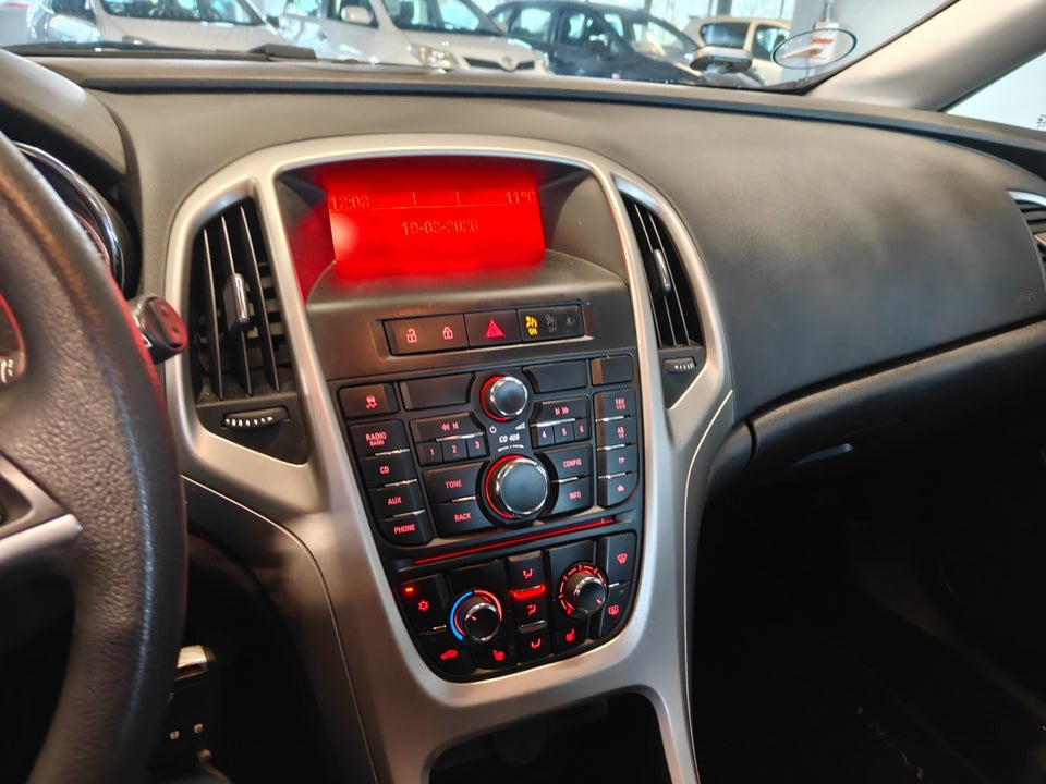 Opel Astra 1,6 Enjoy 5d