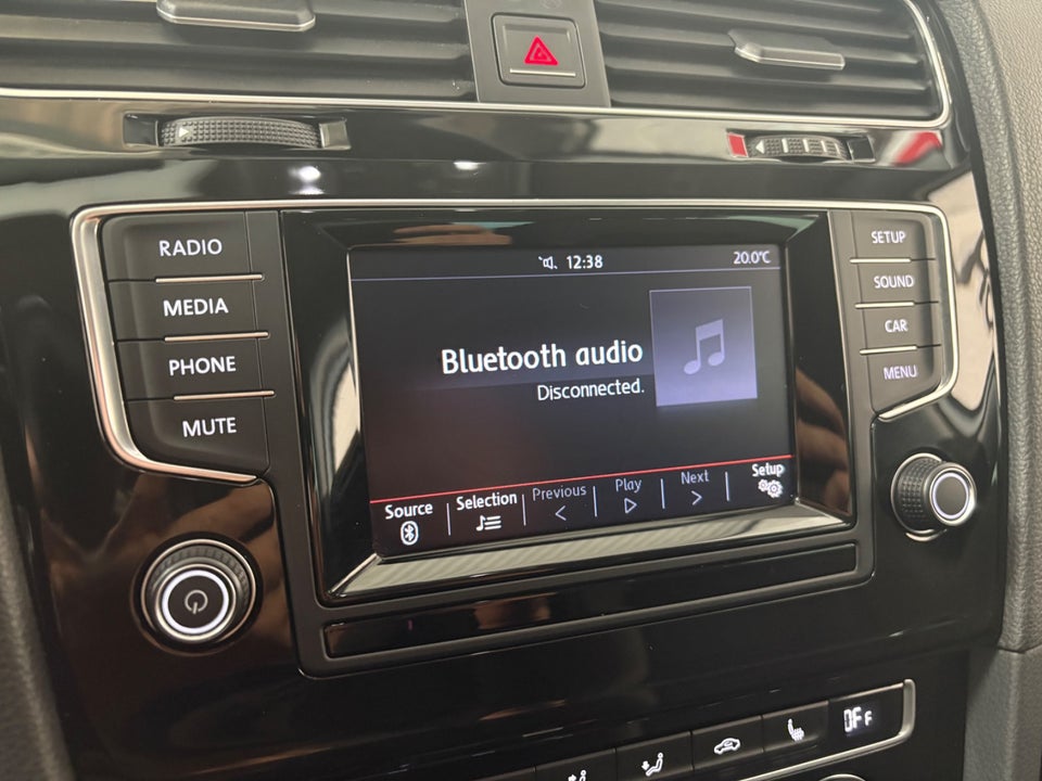 VW Golf VII 2,0 TDi 150 Highline DSG BMT 5d