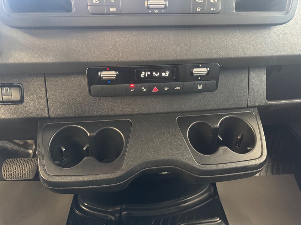 Mercedes Sprinter 317 2,0 CDi A3 Chassis aut. RWD 2d