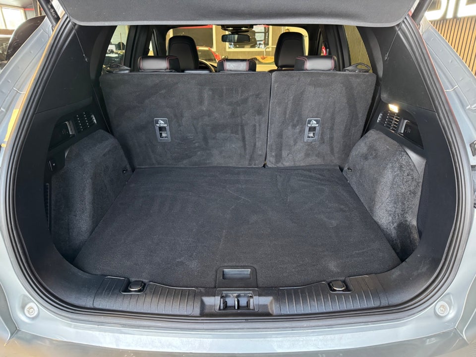 Ford Kuga 2,5 PHEV ST-Line X CVT 5d