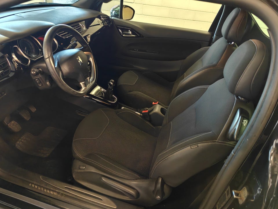 Citroën DS3 1,6 e-HDi 90 DStyle 3d