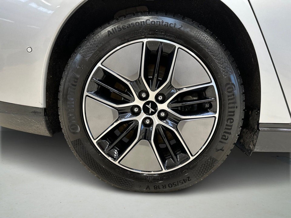 Xpeng P7 Long Range 4d